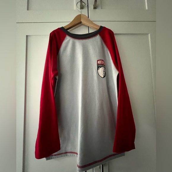 Gap boy’s pj lot, 1 bottom, 2 tops - Picture 6 of 12